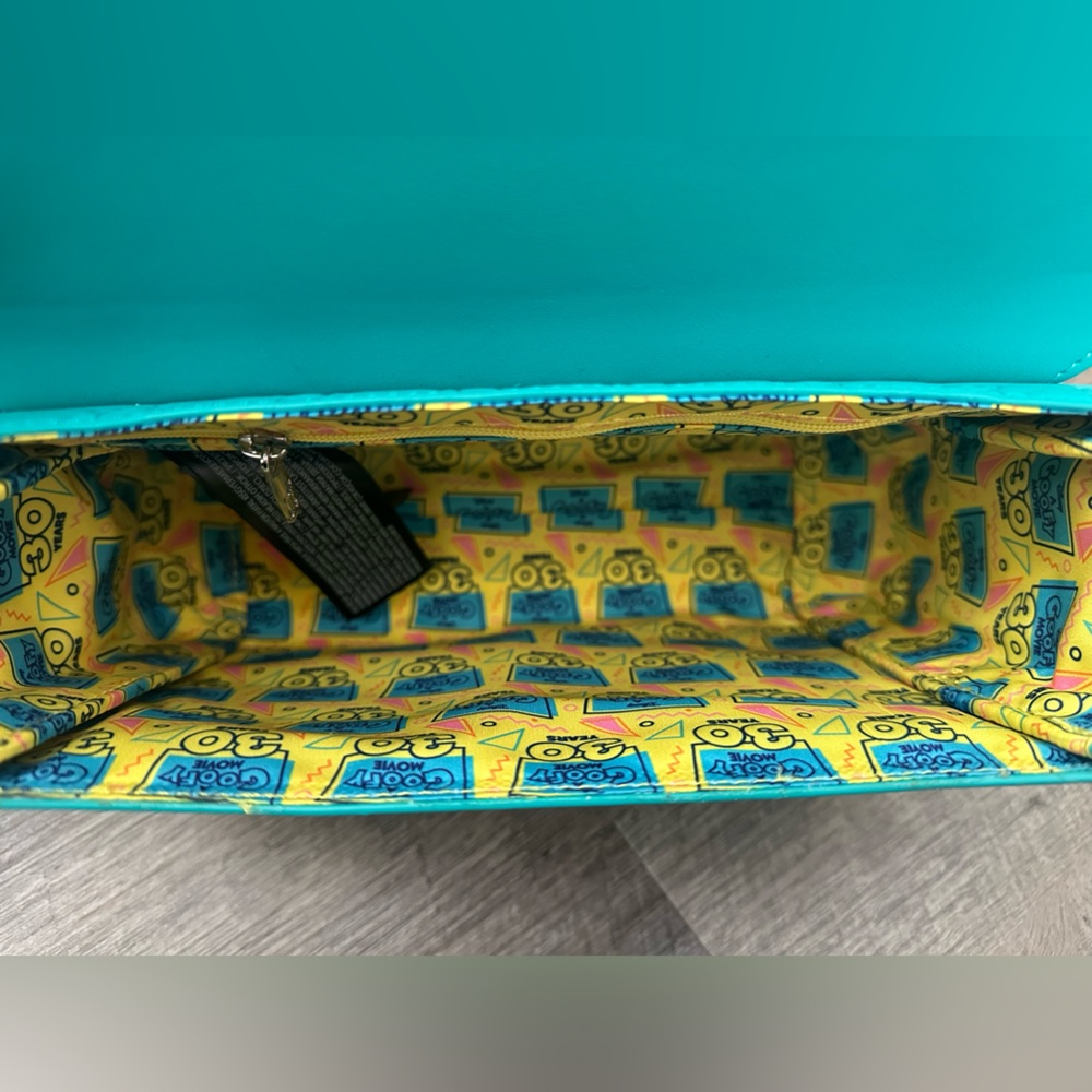 NWT Disney Loungefly A Goofy Movie Crossbody Purse - Picture 3 of 9